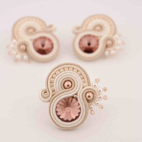 Anillo Florecer rosa palo de Irene Garcia Designer