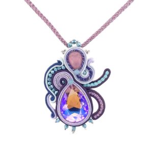 Broche medallon Jupiter Lila5 de Irene Garcia Designer