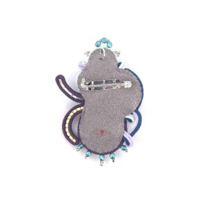Broche medallon Jupiter Lila6 de Irene Garcia Designer