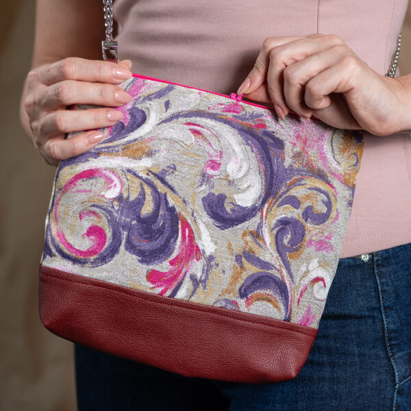 Bolso bandolera magenta 1 Bolso bandolera magenta2 de Irene Garcia Designer