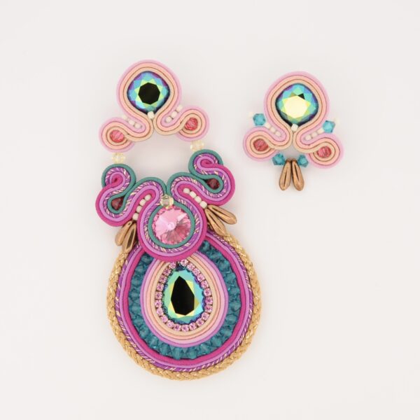 Pendientes Enma morado y verde4 de Irene Garcia Designer