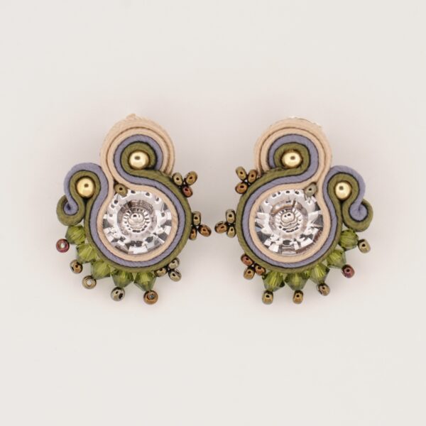pendientes Maria caqui y lavanda2 de Irene Garcia Designer