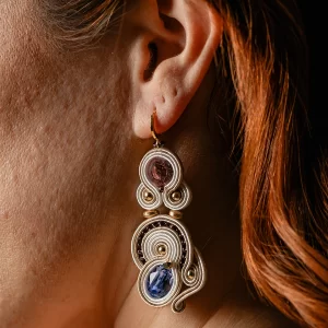 Pendientes Cataleya malva 4 Pendientes Cataleya malva2 de Irene Garcia Designer