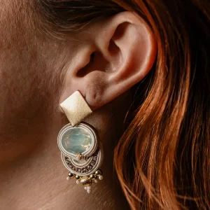 Pendientes Matilda beige2 de Irene Garcia Designer