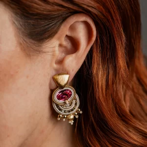 Pendientes Matilda rosa2 de Irene Garcia Designer