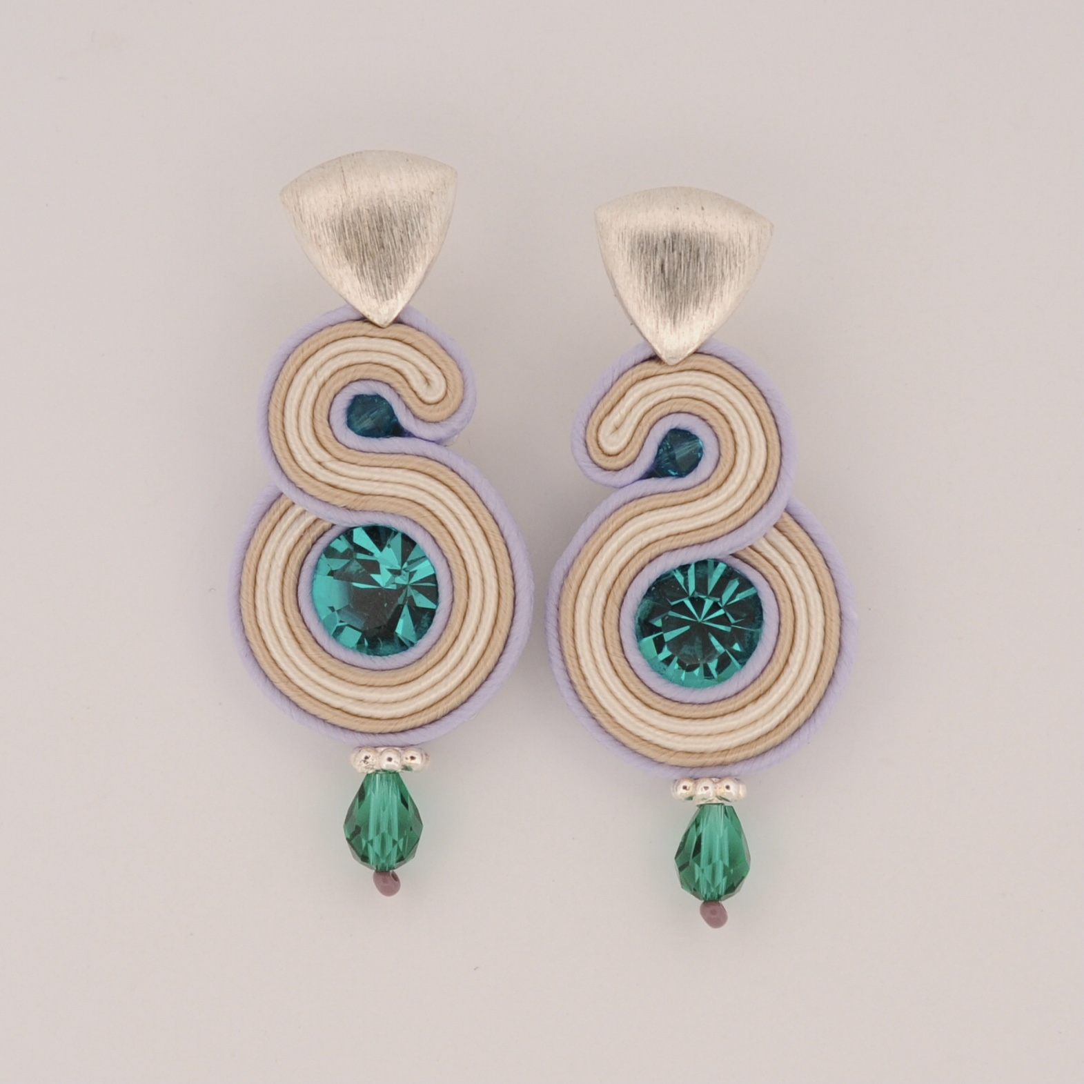 Pendientes Renata turquesa 2 Pendientes Renata turquesa3 de Irene Garcia Designer