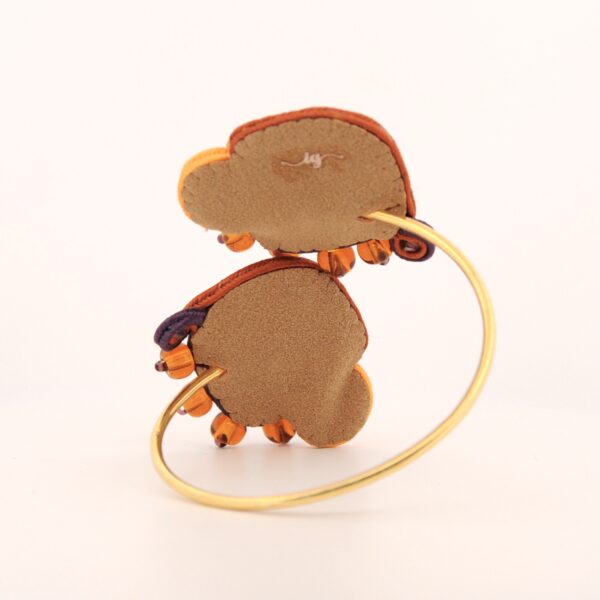Brazalete Zahara morado 1 Brazalete Zahara morado3 de Irene Garcia Designer
