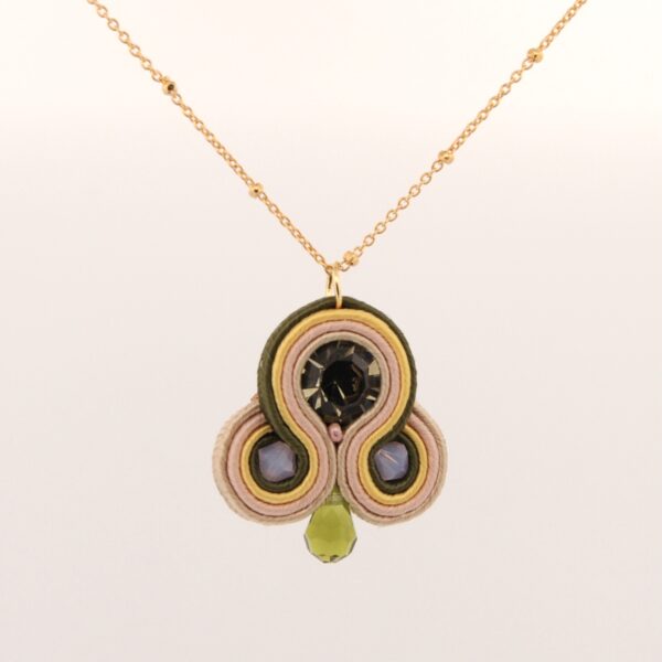 Colgante Angela caqui de Irene Garcia Designer