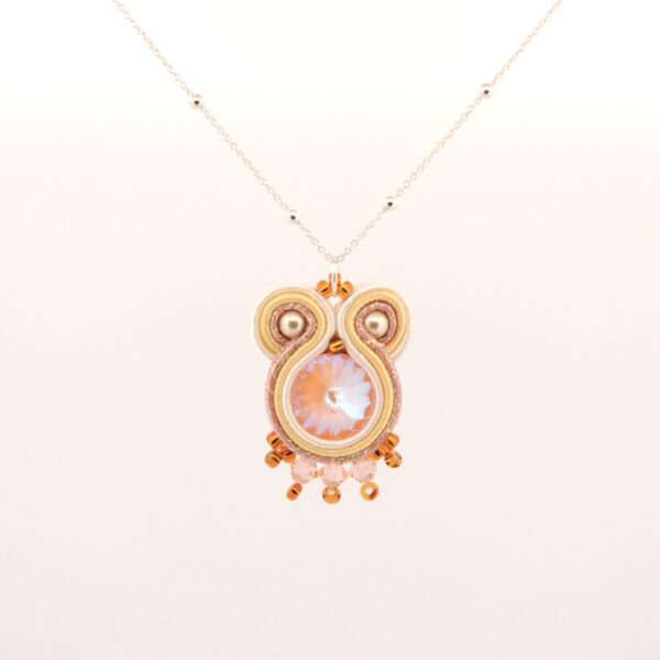 Colgante Angela salmon de Irene Garcia Designer